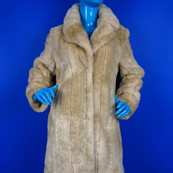 Kristen Blake Jackets & Blazers - Kristen Blake Faux Fur Coat Jackt Winter Plush M